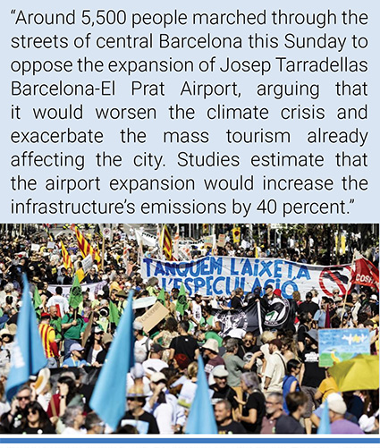 Demonstration against the expansion of Barcelona Airport, passing along Passeig de Gràcia. Photo credit: Pol Cartie/Colaboradores.